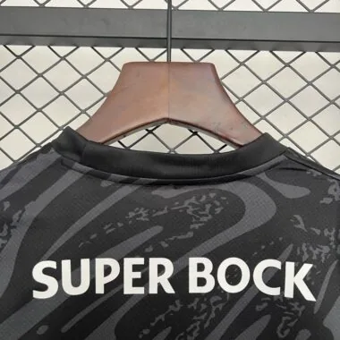 25/26 Sporting Lisbon Goalkeeper Black (Size 16-28)