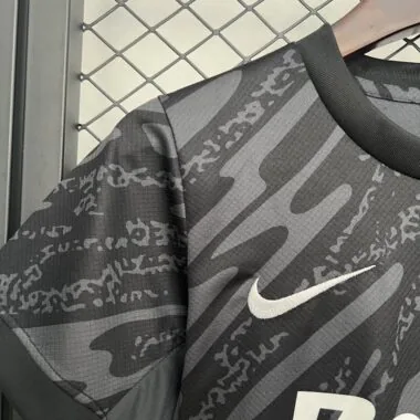 25/26 Sporting Lisbon Goalkeeper Black (Size 16-28)