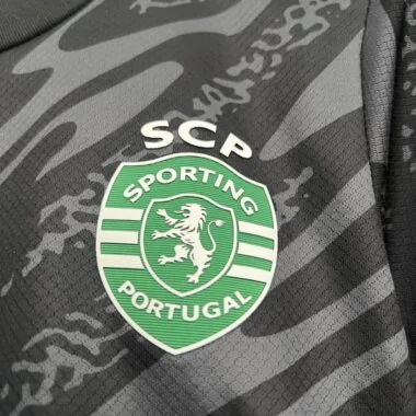 25/26 Sporting Lisbon Goalkeeper Black (Size 16-28)