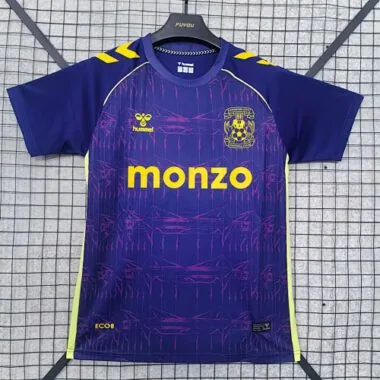 Camisa roxa de guarda-redes do Coventry City 2025/26