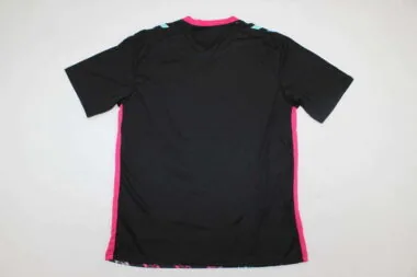 Sunderland 2025/26 Goalkeeper Jersey