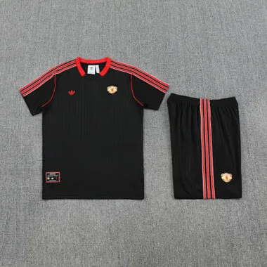 25-26 Manchester United Black Training Suit