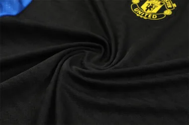 Ropa de entrenamiento del Manchester United 2025/26, negra, con media cremallera