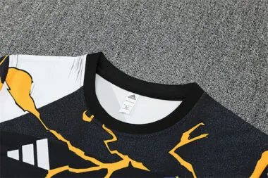 Real Madrid 2025/26 Avengers Black White and Yellow Training suit