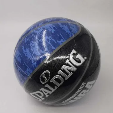 斯伯丁篮球