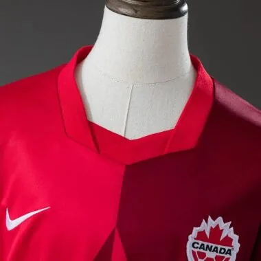 Canada 2026 World Cup Home Kid kit (Size 16-28)