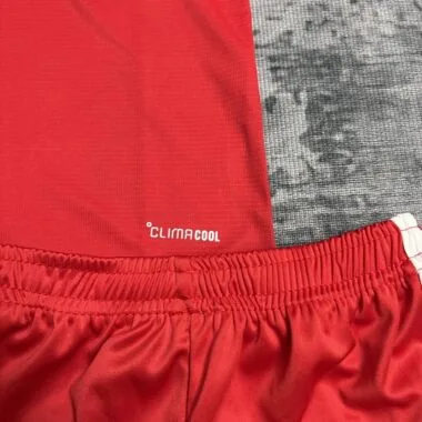 Wales 2026 World Cup Home kid kit (Size 16-28)