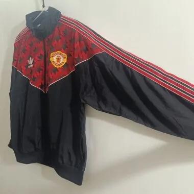 1991 Manchester United black red classic retro Windbreaker