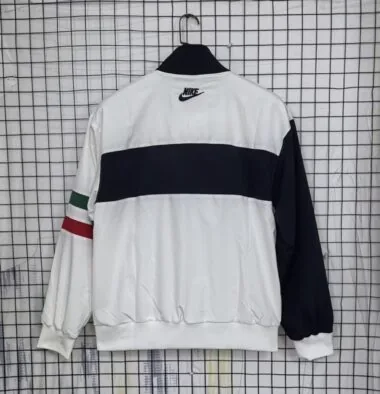 25-26 Italy White and Black Windbreaker