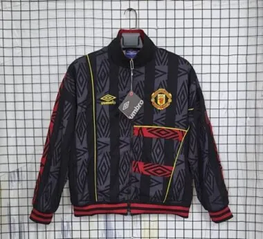 25-26 Casaco retro preto do Manchester United