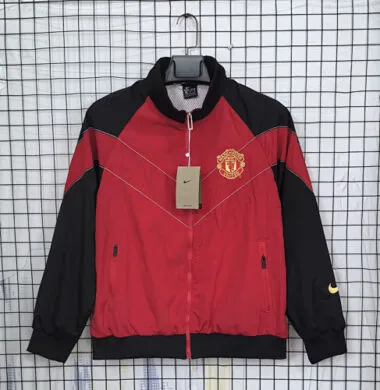 25-26 Manchester United red windbreaker