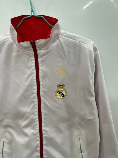 25-26 Real Madrid white and red reversible windbreaker