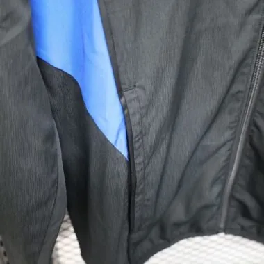 Manchester United 2025/26 Black Windbreaker