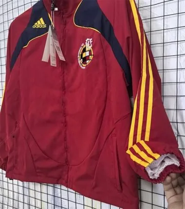Cortavientos modelo retro de España 2007
