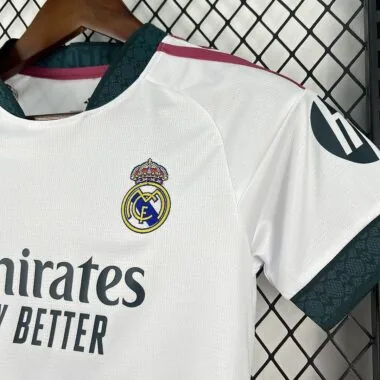 Real Madrid 2026/27 Home (picture version) Kids Kit Jersey (Size 16-28)