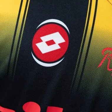 Real Zaragoza 2003/04 Away Retro Jersey (S-2XL)