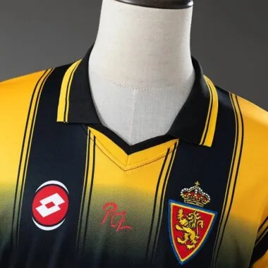 Real Zaragoza 2003/04 Away Retro Jersey (S-2XL)