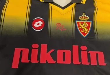 Real Zaragoza 2003/04 Away Retro Jersey (S-2XL)