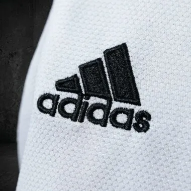 Retro 2018/19 Real Madrid Home Jersey (S-XXL)