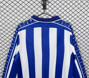 Maglia da calcio retrò da casa a maniche lunghe del Deportivo Alavés stagione 1998/99
