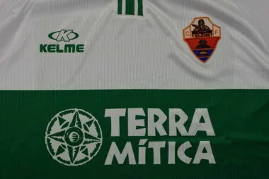 Retro Elche FC 1999/00 Home Jersey (S-XXL)