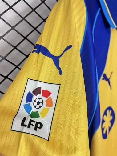 Retro Las Palmas 2000/01 Home Soccer Jersey (S-2XL)
