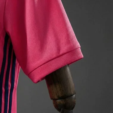 Retro Real Madrid 2020/21 Away Jersey (S-XXL)