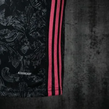 Retro Real Madrid 2020/21 Third Away Jersey (S-XXL)