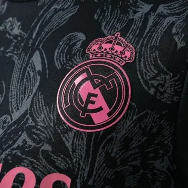 Retro Real Madrid 2020/21 Third Away Jersey (S-XXL)
