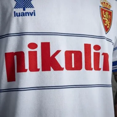 Retro Real Zaragoza 1999/2000 Home jersey (S-XXL)