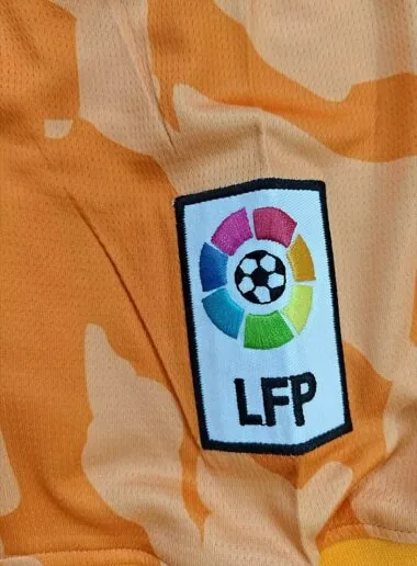 Valencia CF 2026/27 Retro Model Jersey (S-4XL)