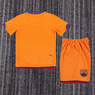 Kids Kit Retro 2006/07 Barcelona Away Jersey (Size 16-28)