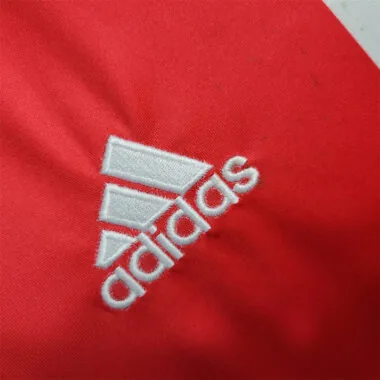 04-05 Benfica (en casa)