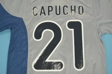 2001 FCP fora de casa cinzento