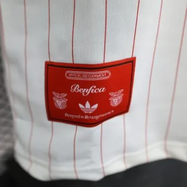 25-26 Benfica White Retro Model Player Version (S-2XL)