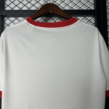 Camisa especial branca do Benfica 25-26