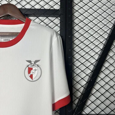 Camisa especial branca do Benfica 25-26