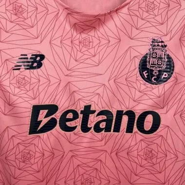 25-26 Porto away kid kit