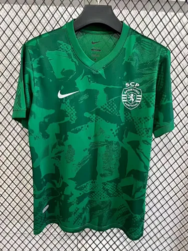 Camisola de treino verde do Sporting de Lisboa 25-26