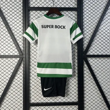 25-26 Sporting Lisbon Home Kid Kit (Size 16-28)