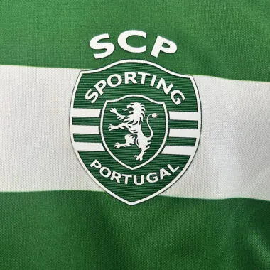 25-26 Sporting Lisbon Home Kid Kit (Size 16-28)