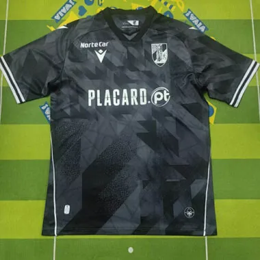 Camisa de jogo fora de casa do Vitória de Guimarães 25-26