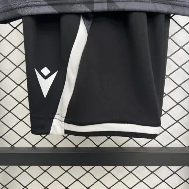 25-26 Vitoria de Guimaraes Away Kids Kit