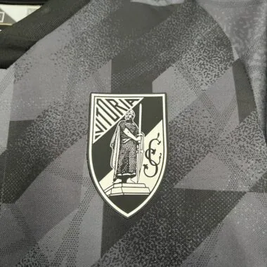 25-26 Vitoria de Guimaraes Away Kids Kit