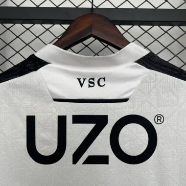 25-26 Vitoria de Guimaraes Home Soccer Jersey