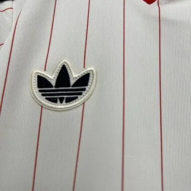 25/26 Benfica Retro Special Edition (Size 16-28)