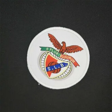 73-74 Benfica away