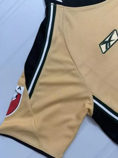 Retro 03-04 Sporting Lisbon away Jersey (S-2XL)