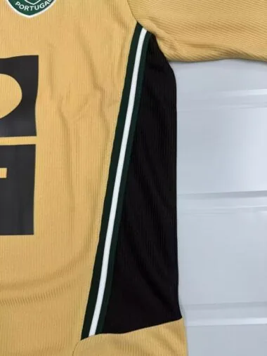 Retro 03-04 Sporting Lisbon away Jersey (S-2XL)