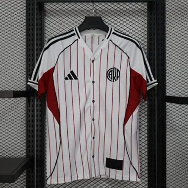 Camisa de basebol branca do River Plate, n.º 25-26